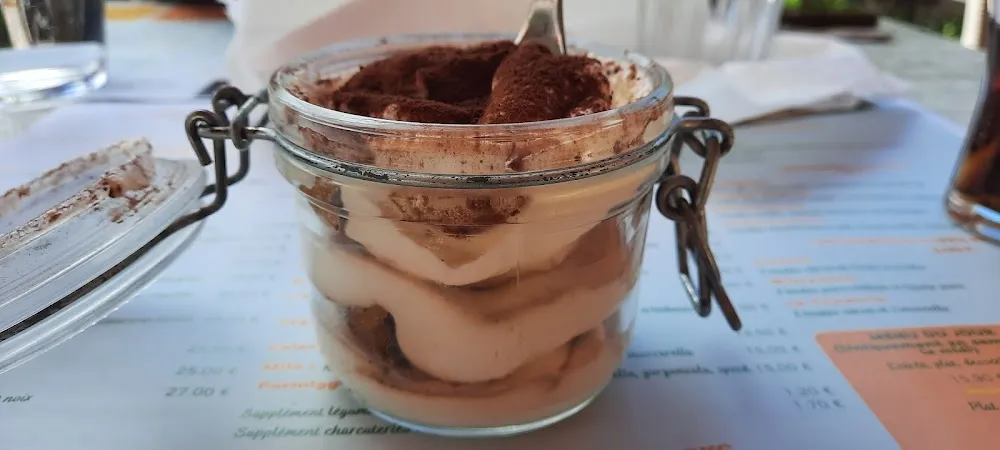 Tiramisu Café